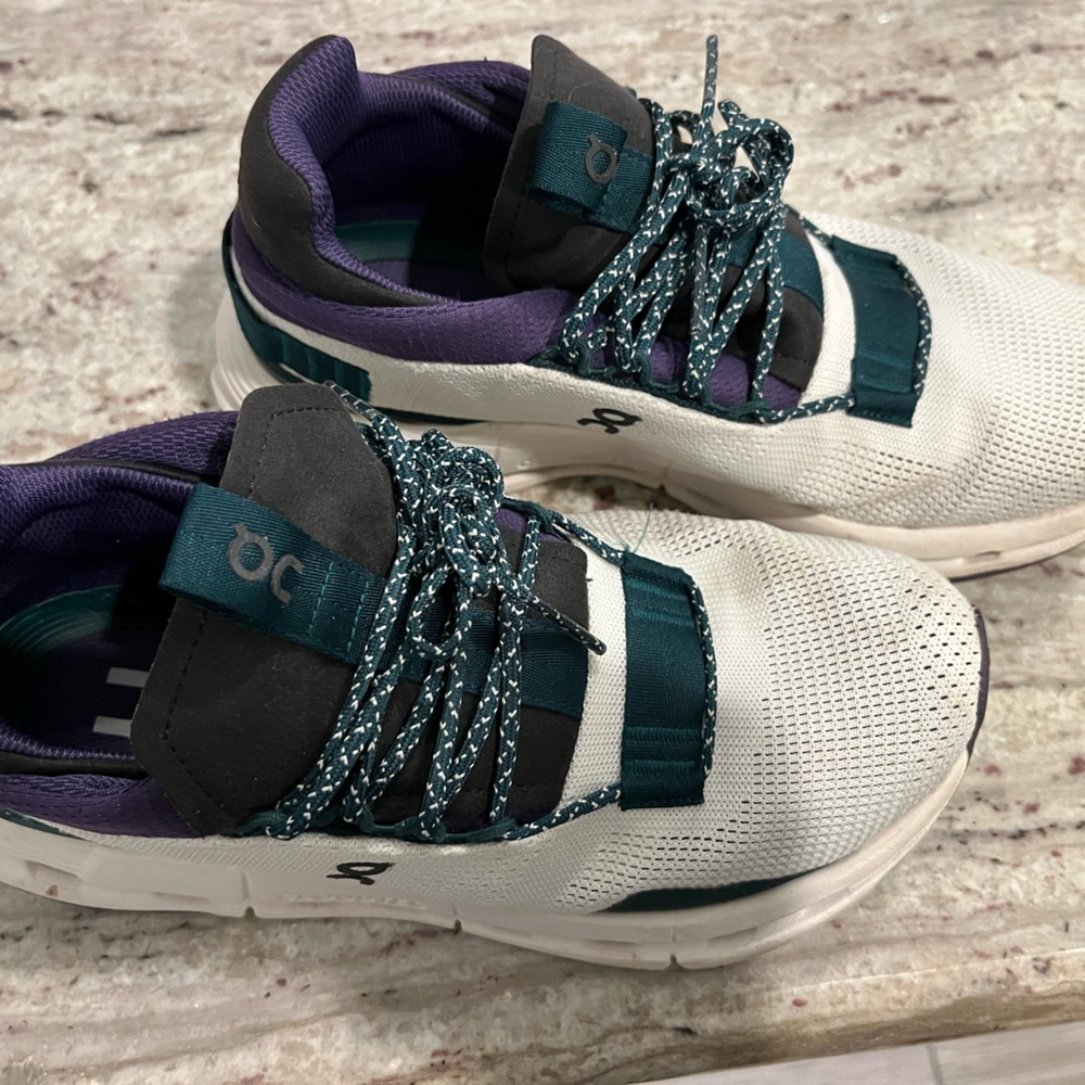 Women’s 6.5 Cloud On sneaker